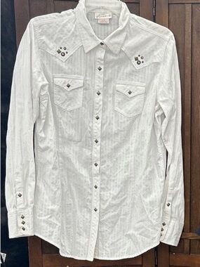 Ariat White 100% Cotten Textured Studded Western Button-Up Shirt. Sz L